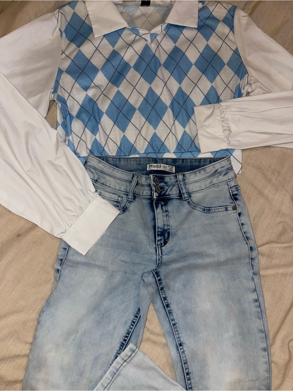 2 piece set - Light Blue Skinny Jeans & Shein blouse